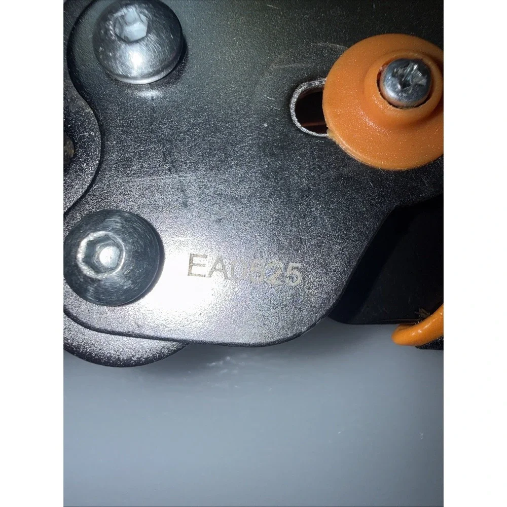 Fiskars Adjustable Anvil Pruning Shears Garden Clippers GroundSteel Blade EA0525